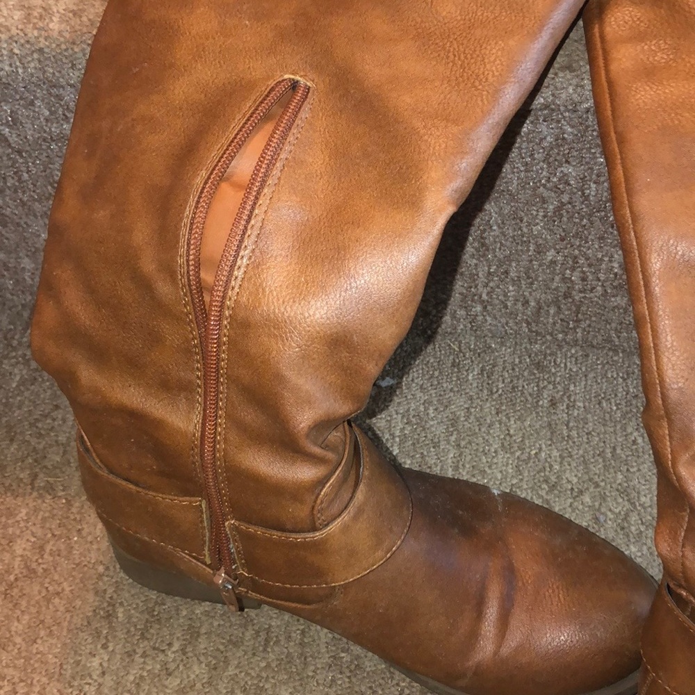 Fall boots - Picture 3 of 4